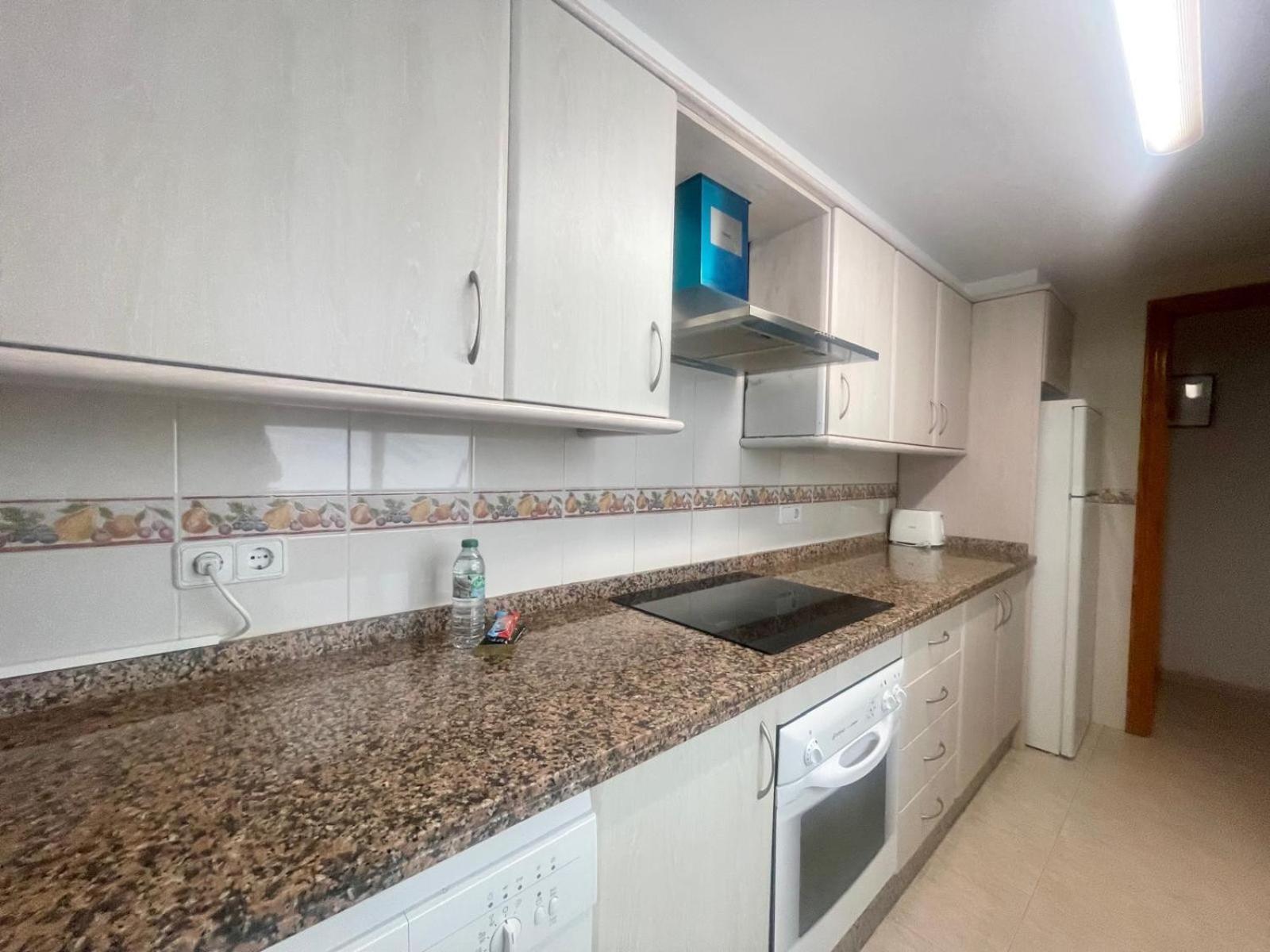 Torre Yago Seafront Levante Apartment Benidorm